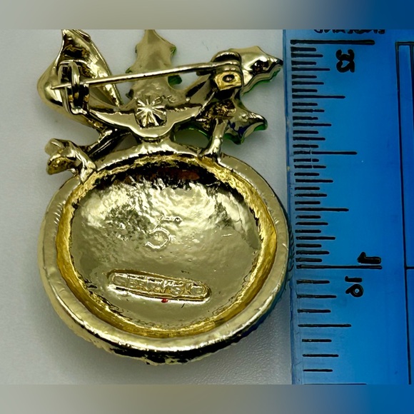 Vintage signed Gerry’s Christmas Tree Ornament Gold Tone Holiday Pin Brooch - Picture 4 of 4